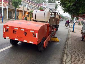 內(nèi)蒙古自治區(qū)興安盟公路管理局第三公路養(yǎng)護(hù)管理工區(qū)與我司共同研發(fā)出來(lái)新型的液壓傳動(dòng)掃路機(jī)